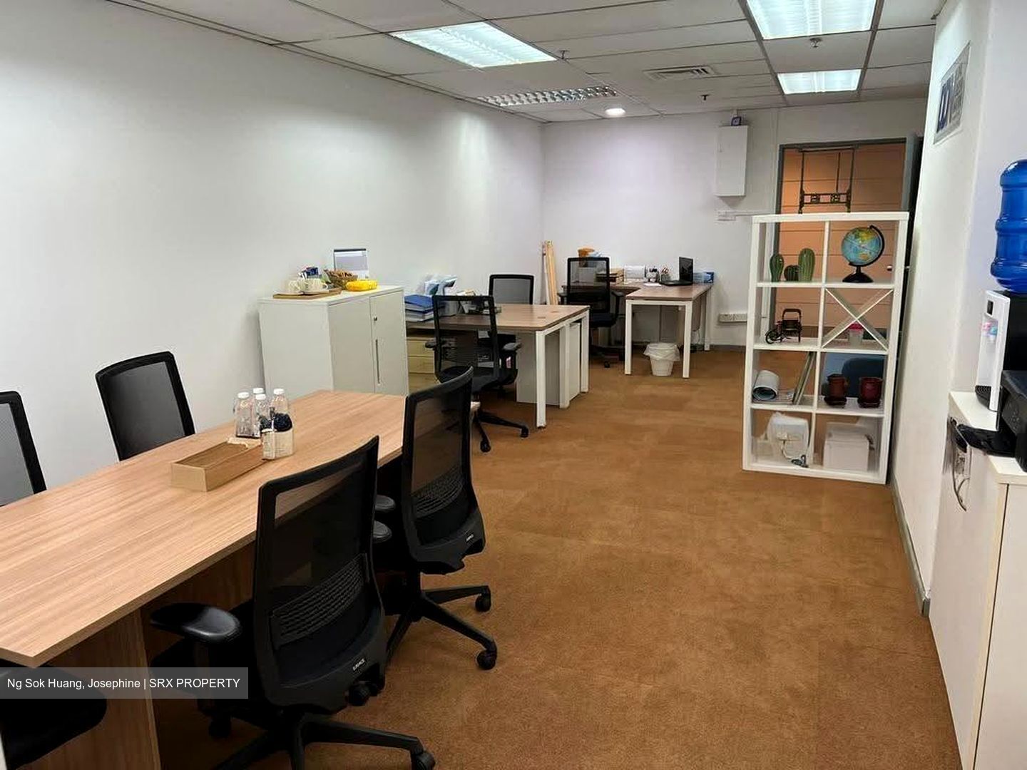 International Plaza (D2), Office #633715921